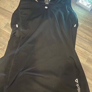 Reebok Black Athletic Performance Tank With Shelf Bra in Black